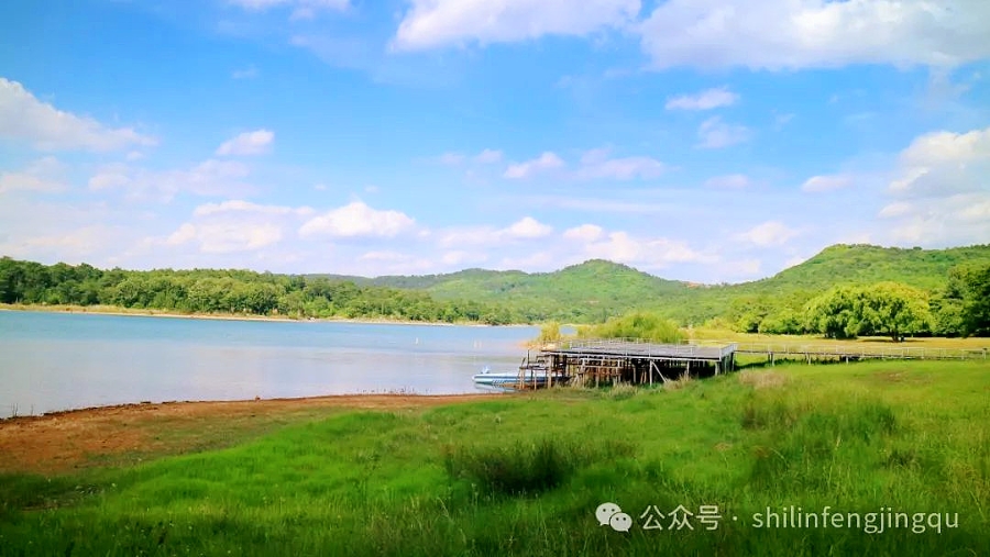 长湖风景区。石林风景名胜区管理局供图